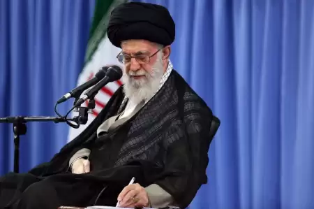 حضرت آیت‌الله خامنه‌ای رهبر معظم 