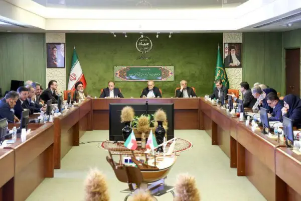 حضور سرزده پزشکیان در وزارت 