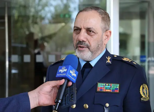 سفر وزیر دفاع به چین 