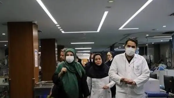 بازدید مشاور وزیر بهداشت در